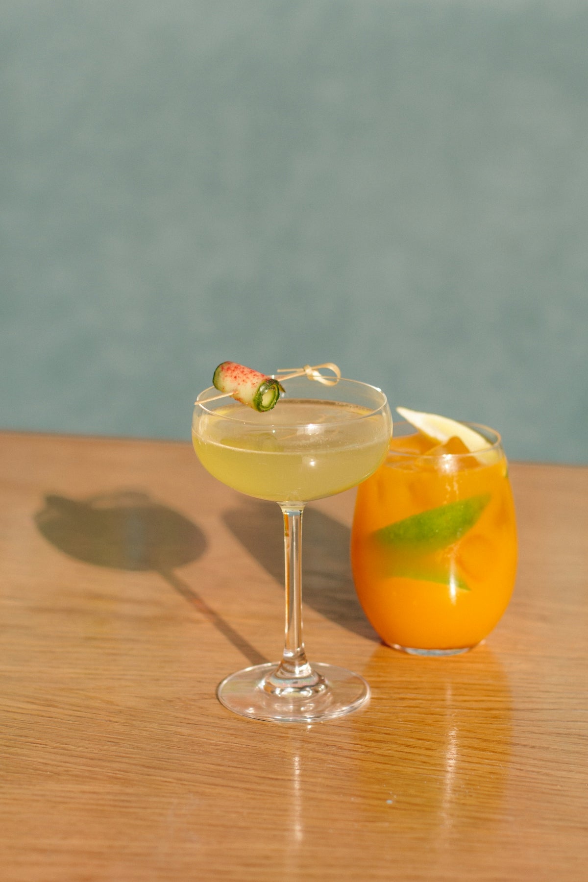 clear wine glass with yellow liquid